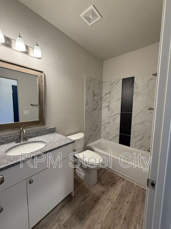 278 W Harmony Dr - Photo 5 of 13