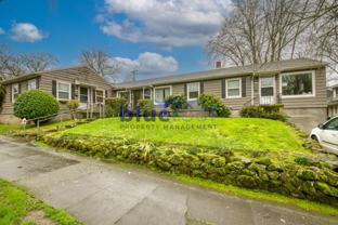 3242 Se Alder Ct - Photo 1 of 1