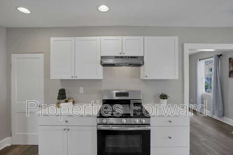 533 E Jenkins Ave - Photo 6 of 18