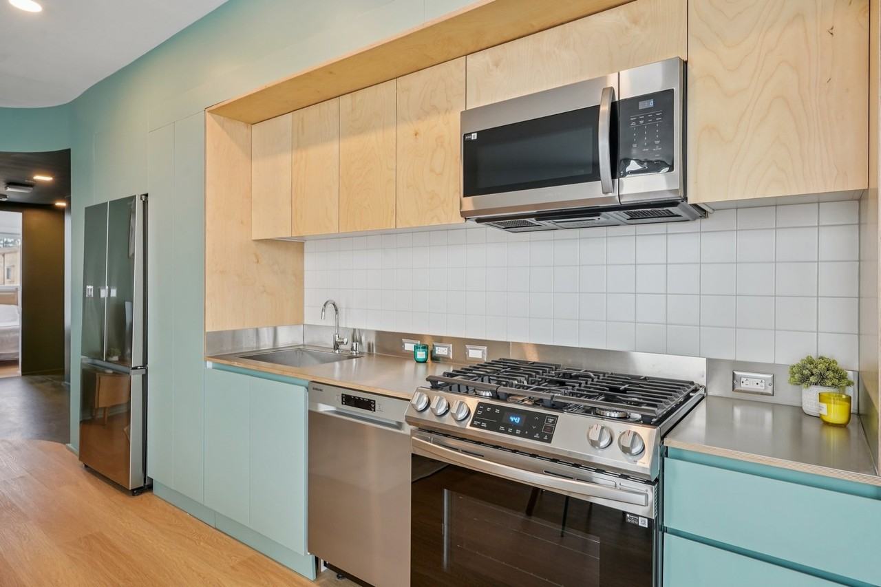 Comma Barrington Co-Living - Photo 6 of 50