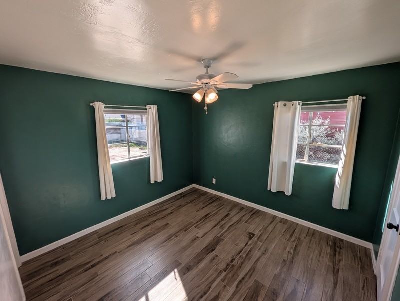 5034 E 17th St - Photo 7 of 23