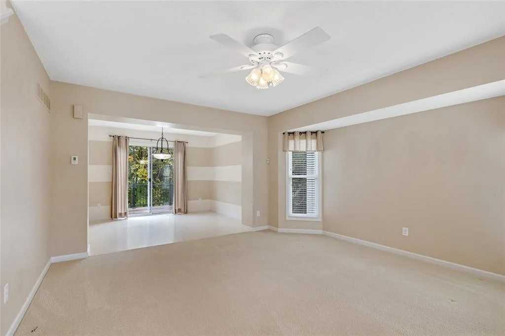 533 Donna Marie Dr #NA - Photo 3 of 25