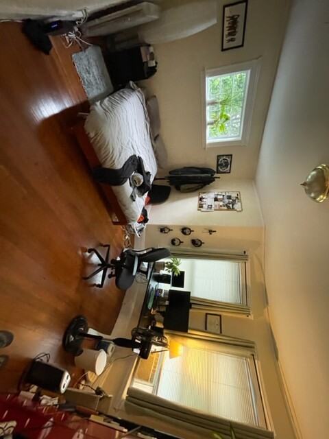 Sanborn Ave #6 - Photo 2 of 29