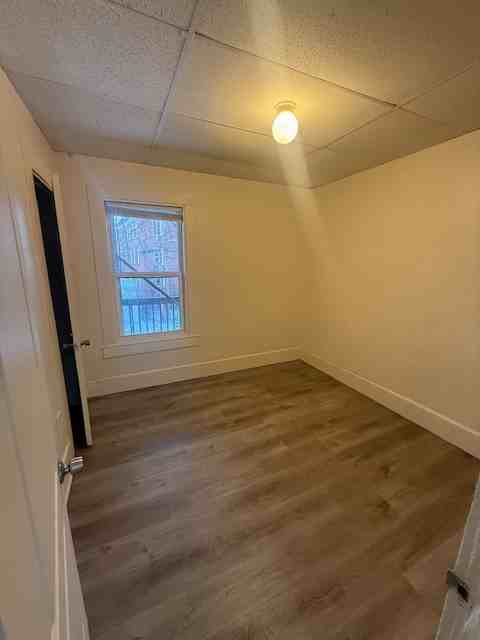 Ellsworth St #2R - Photo 3 of 14