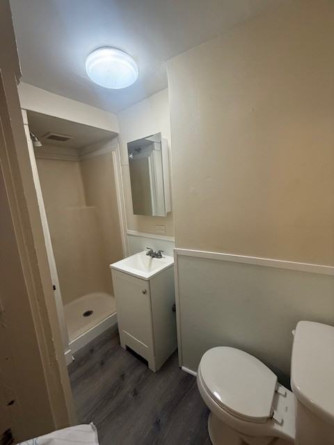 Ellsworth St #2R - Photo 4 of 14