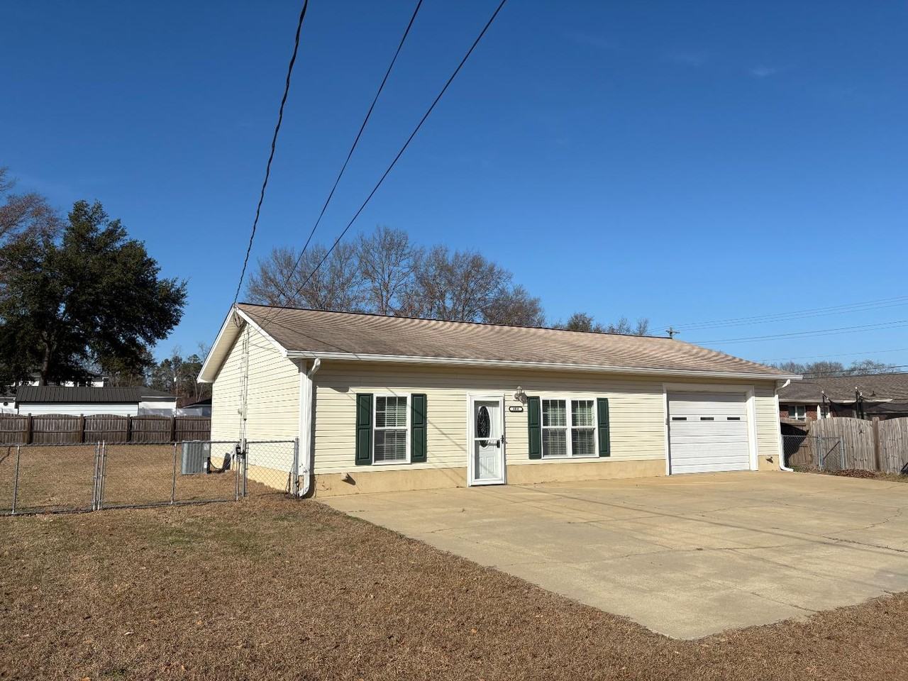 604 Melton St - Photo 2 of 11