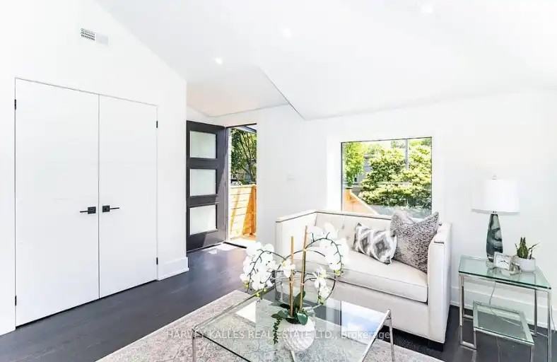 200 Munro St #3 - Photo 5 of 8