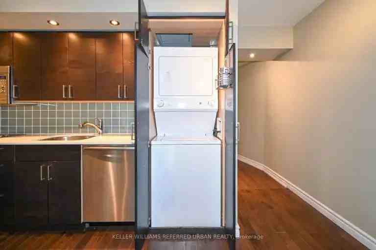 25 The Esplanade #1922 - Photo 2 of 9