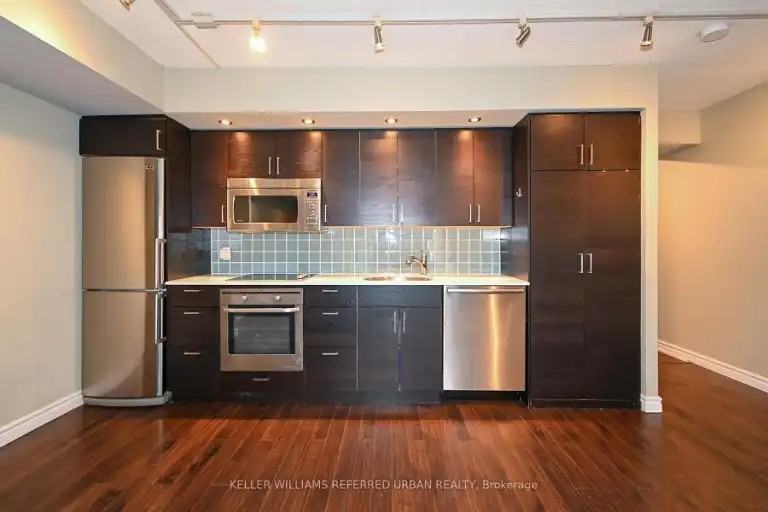 25 The Esplanade #1922 - Photo 5 of 9