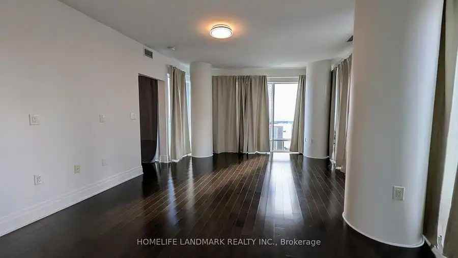 8 The Esplanade #3902 - Photo 3 of 11