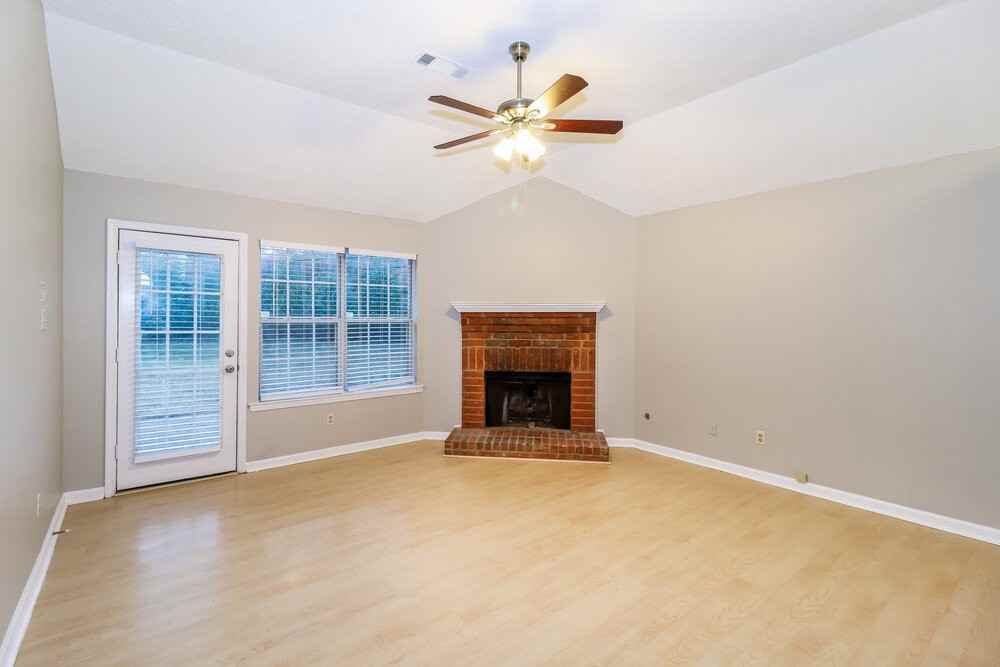 9294 Morning Garden Cv - Photo 3 of 16