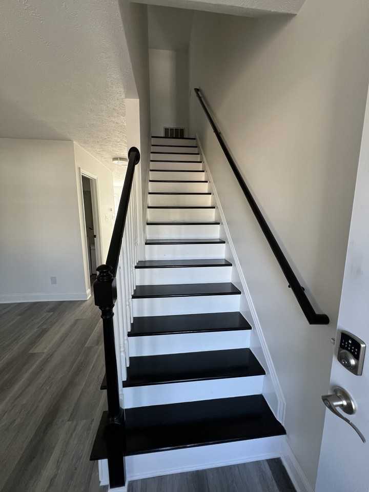 48 Fox Run Ln #2 - Photo 4 of 18