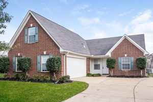 featured image of 748 Northwood West Cv