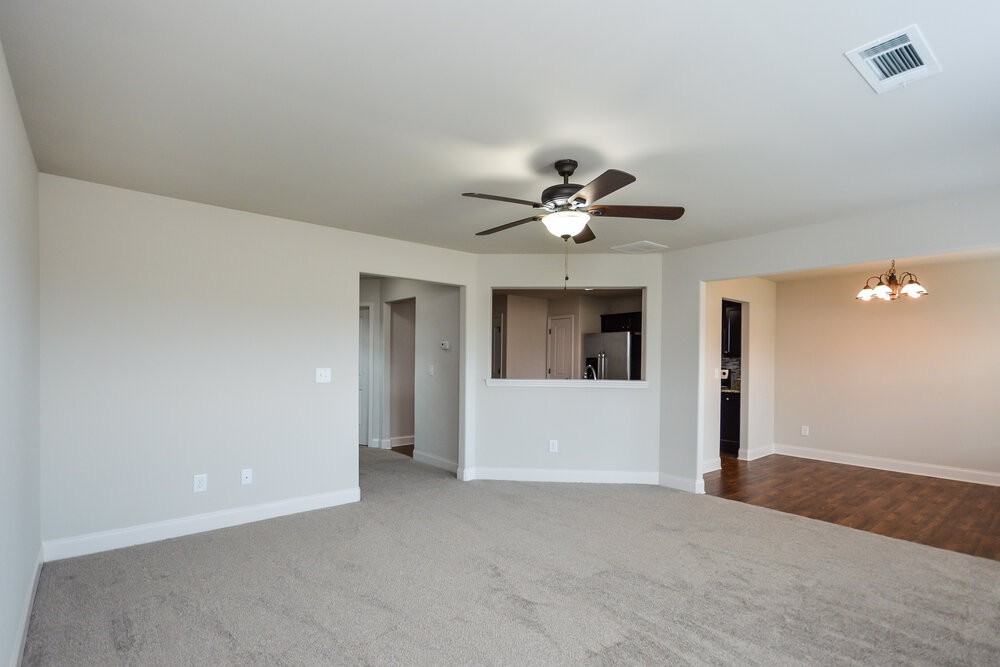 1100 Jury Ct - Photo 5 of 17