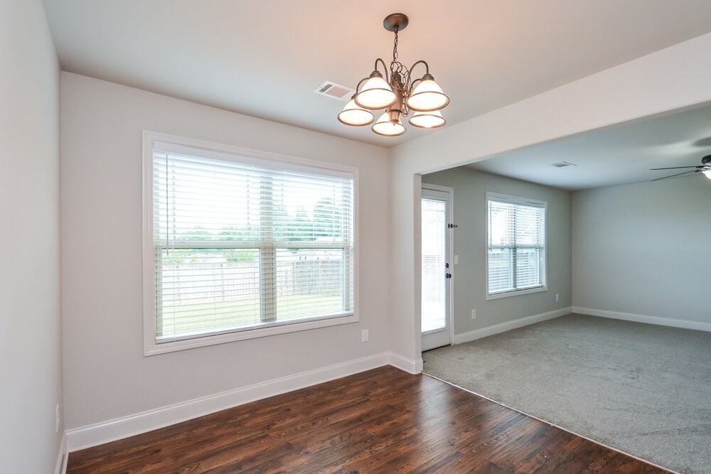 1100 Jury Ct - Photo 6 of 17