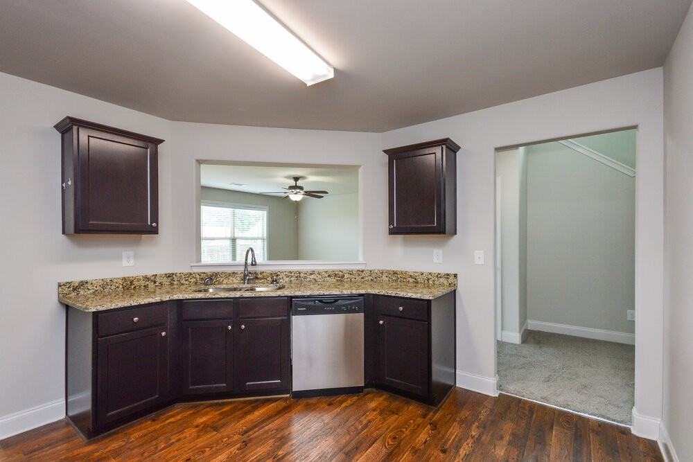 1100 Jury Ct - Photo 7 of 17