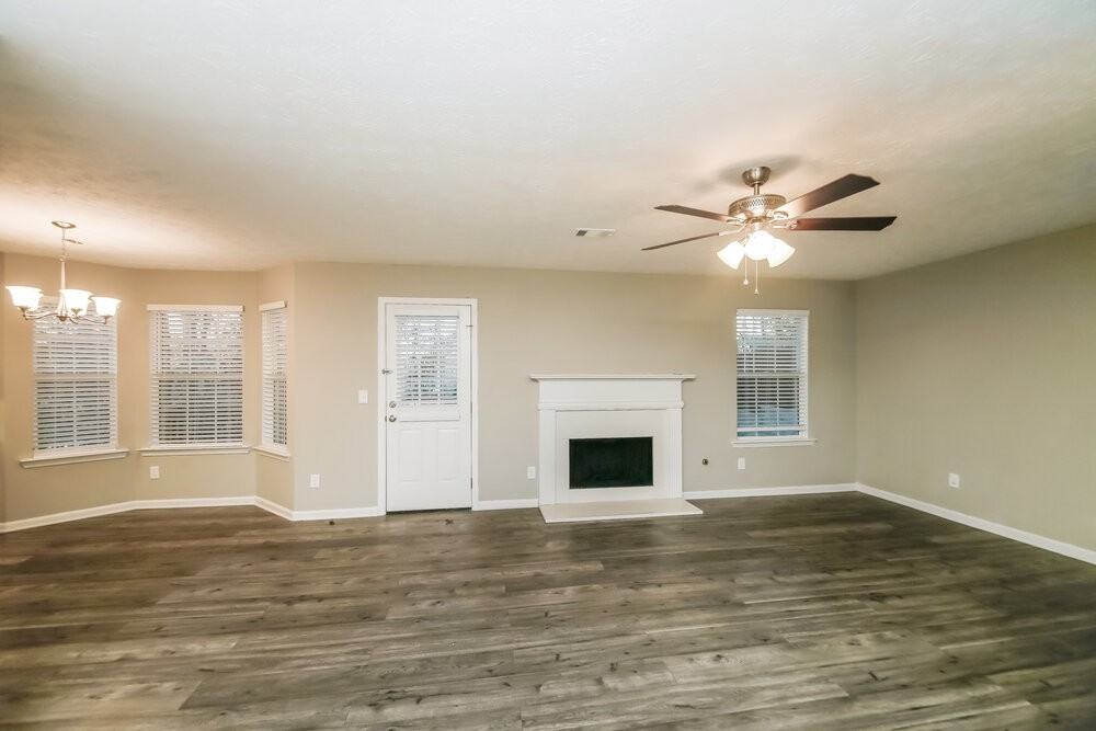 3818 Landgraf Cv - Photo 7 of 18