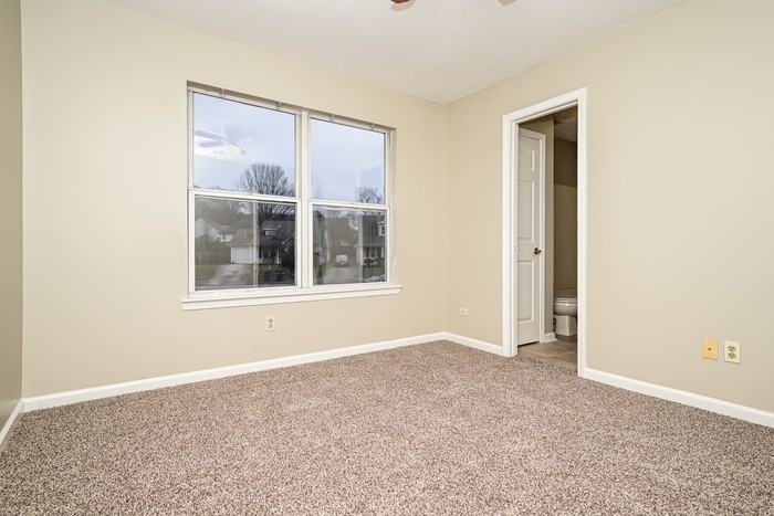 419 Tina Hely Ct - Photo 7 of 17