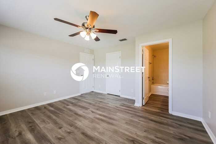 2714 23rd St Sw - Photo 7 of 15