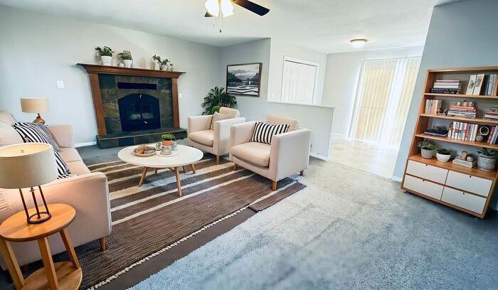 409 Sw Madison St - Photo 3 of 30