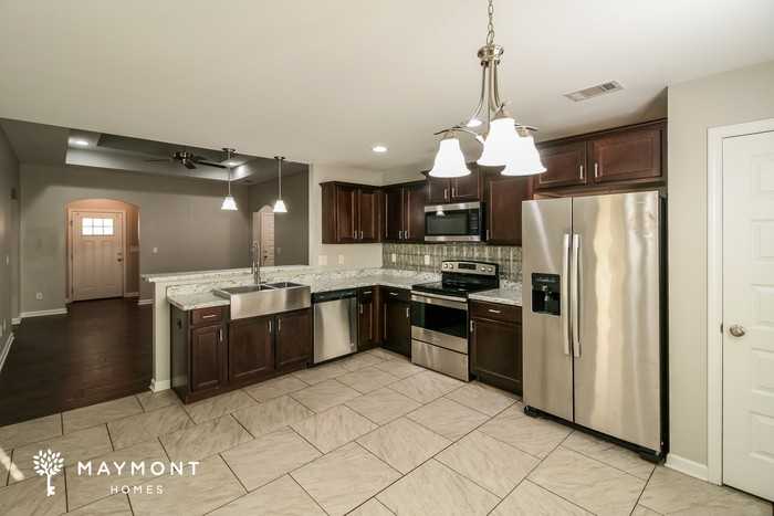 16355 Pottery Ln - Photo 5 of 12