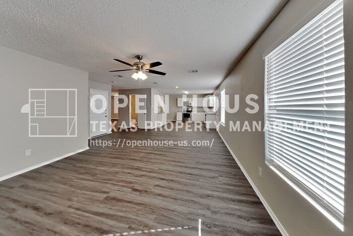 2967 Santa Sabina Dr - Photo 4 of 21