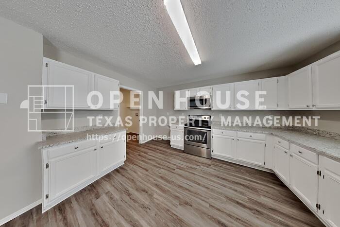 2967 Santa Sabina Dr - Photo 5 of 21