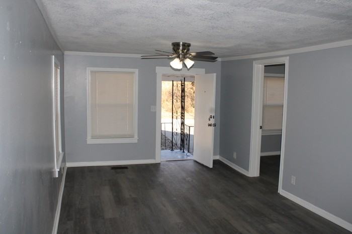10115 E Winner Rd - Photo 3 of 19