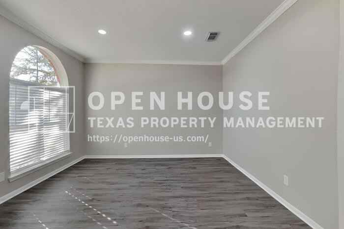 15326 Foster Springs Ln - Photo 4 of 25