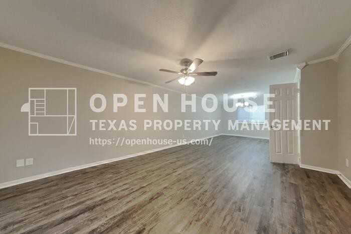 407 Douglas Fir Dr - Photo 4 of 22