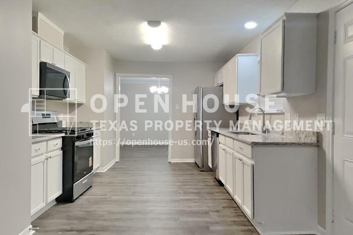 407 Douglas Fir Dr - Photo 7 of 22