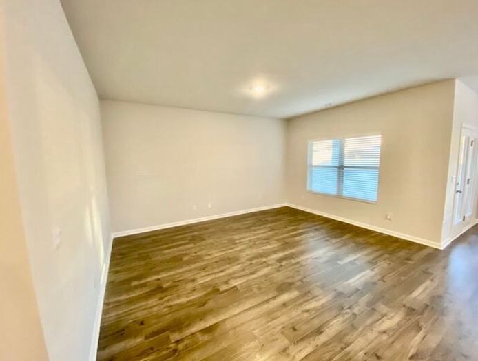 123 Derbyshire Dr - Photo 7 of 18