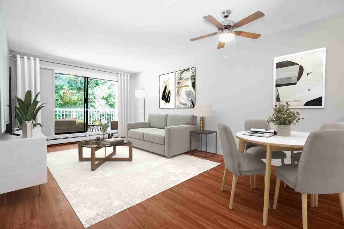 Carrigan Court Apartments - Photo 6 of 39