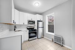 152 New York Ave - Photo 1 of 1