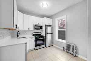 featured image of 152 New York Ave