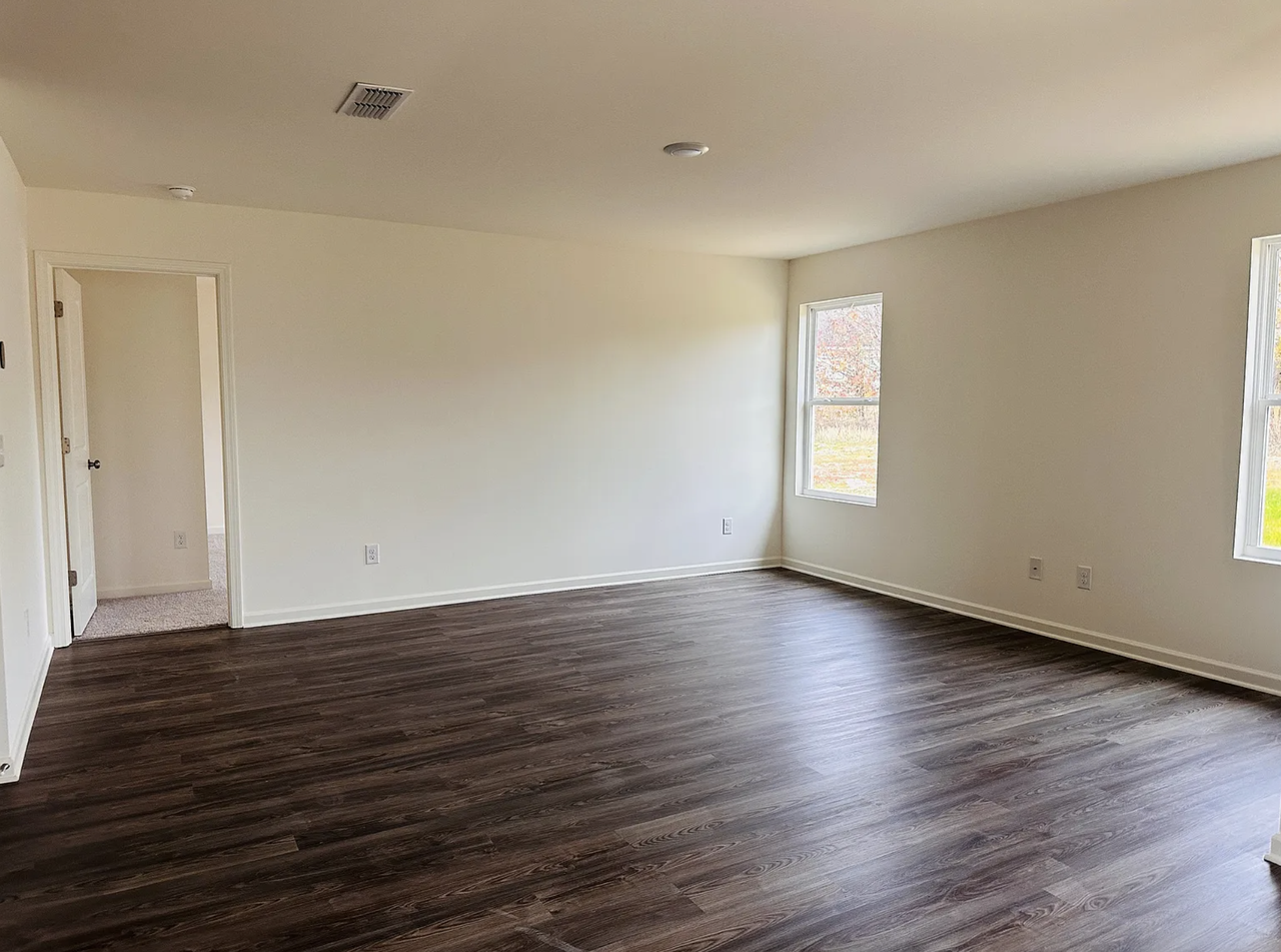 239 Isabella Way #1 - Photo 3 of 10