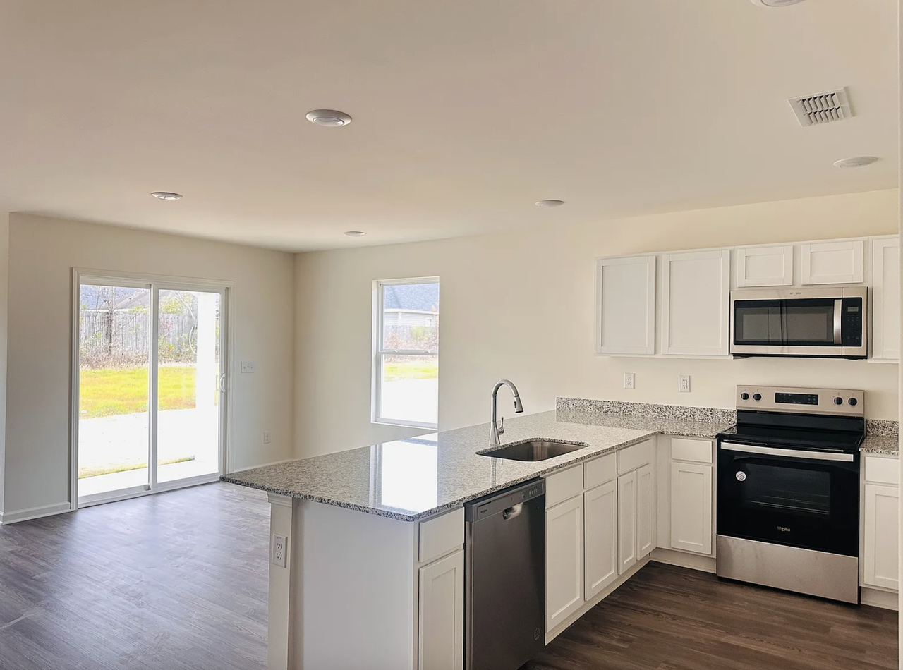 239 Isabella Way #1 - Photo 4 of 10