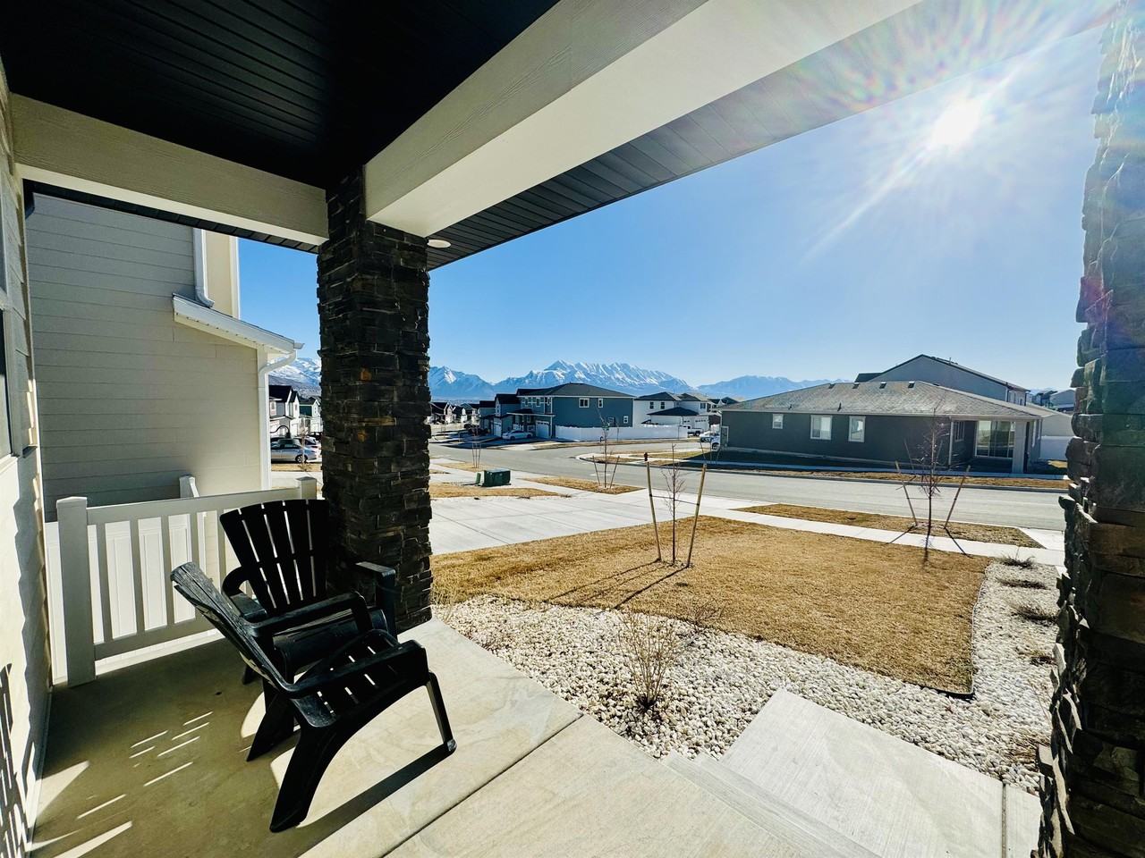 2687 N Snowberry Dr #1 - Photo 3 of 41