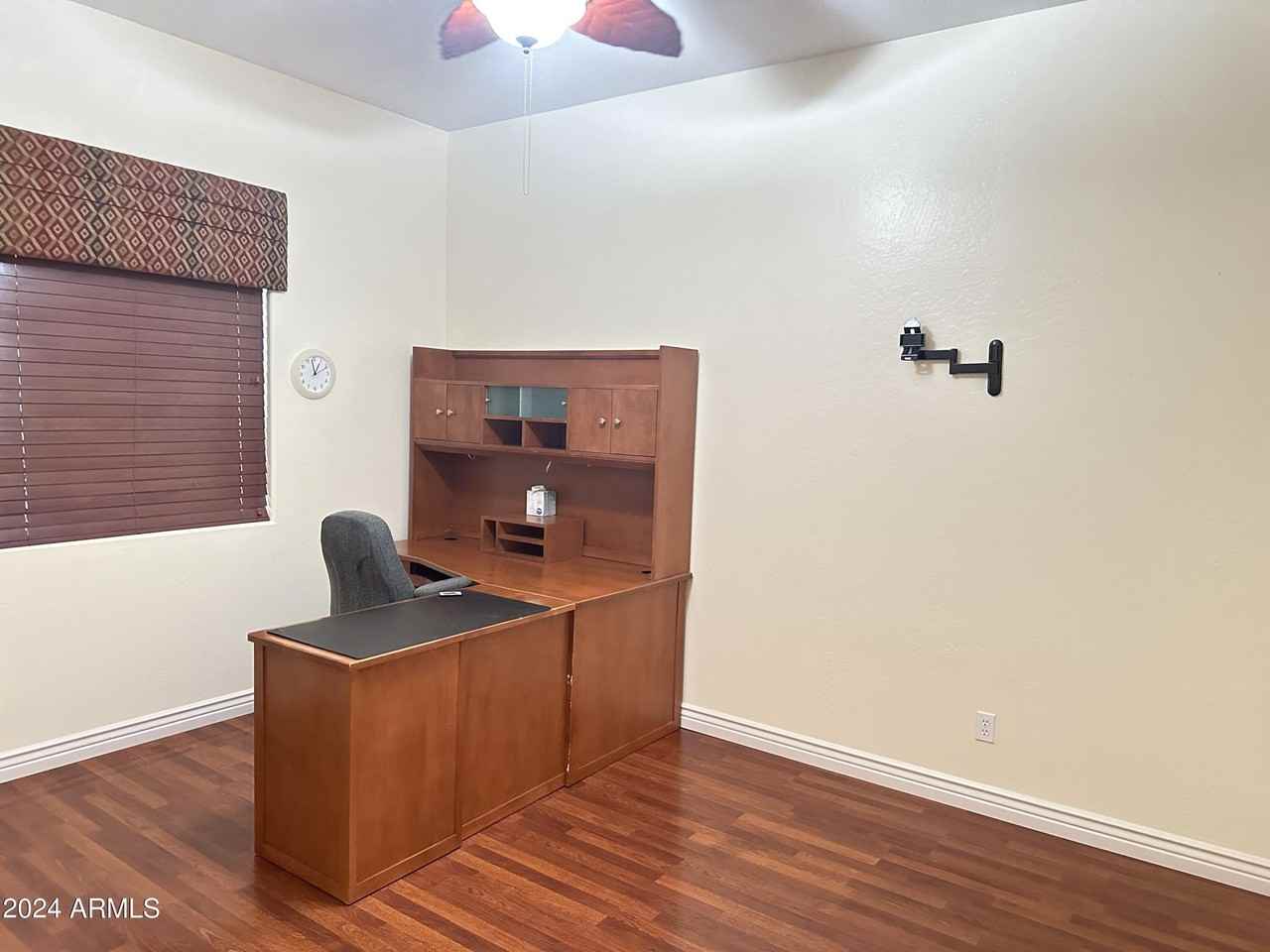 4590 N 153rd Ave - Photo 6 of 25