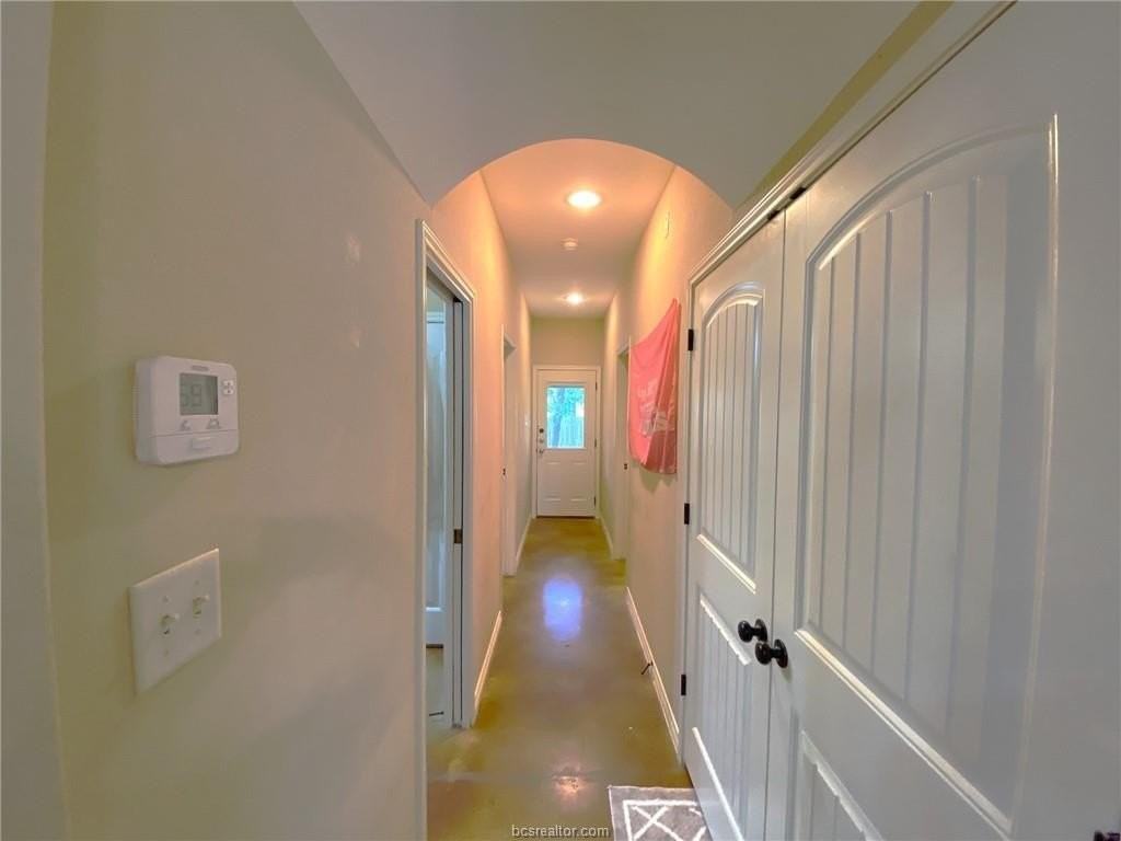 207 Capps Dr - Photo 7 of 15