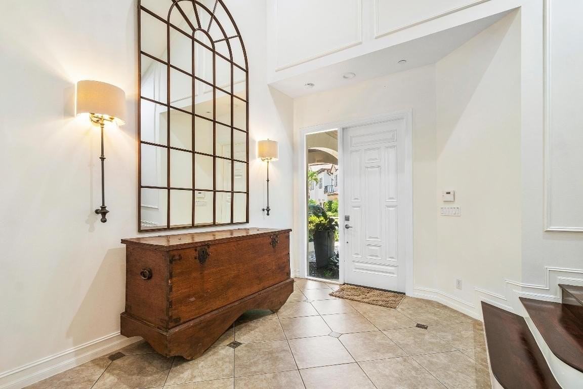 1336 Estuary Trl - Photo 3 of 31