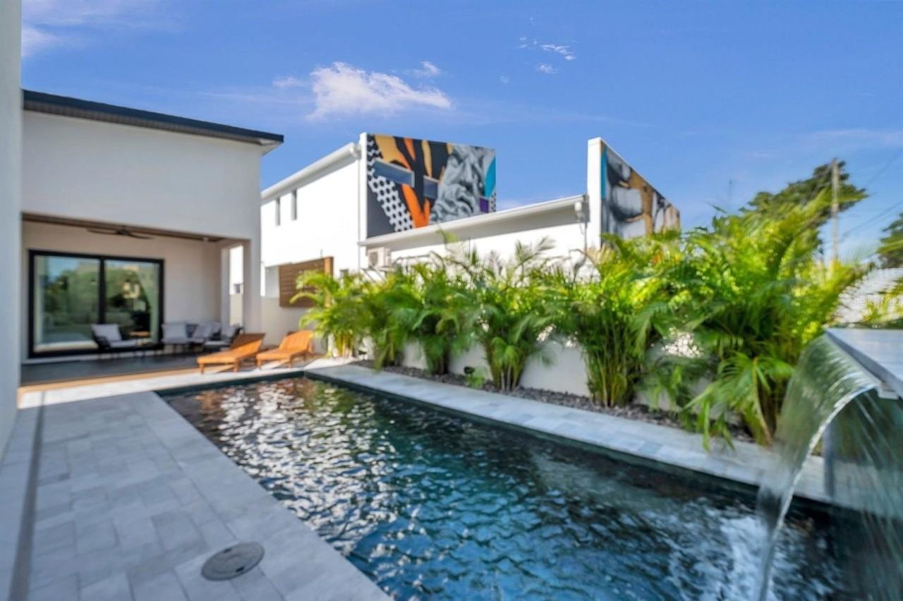 2220 2nd Ave N - Photo 6 of 48