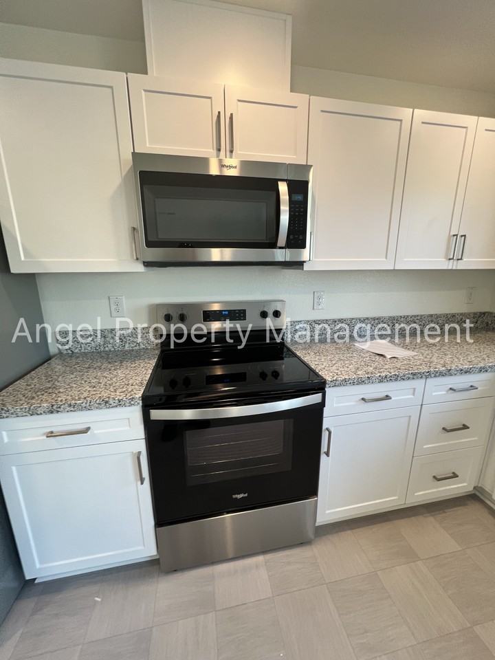 7844 Forestdale Way #1 - Photo 3 of 30