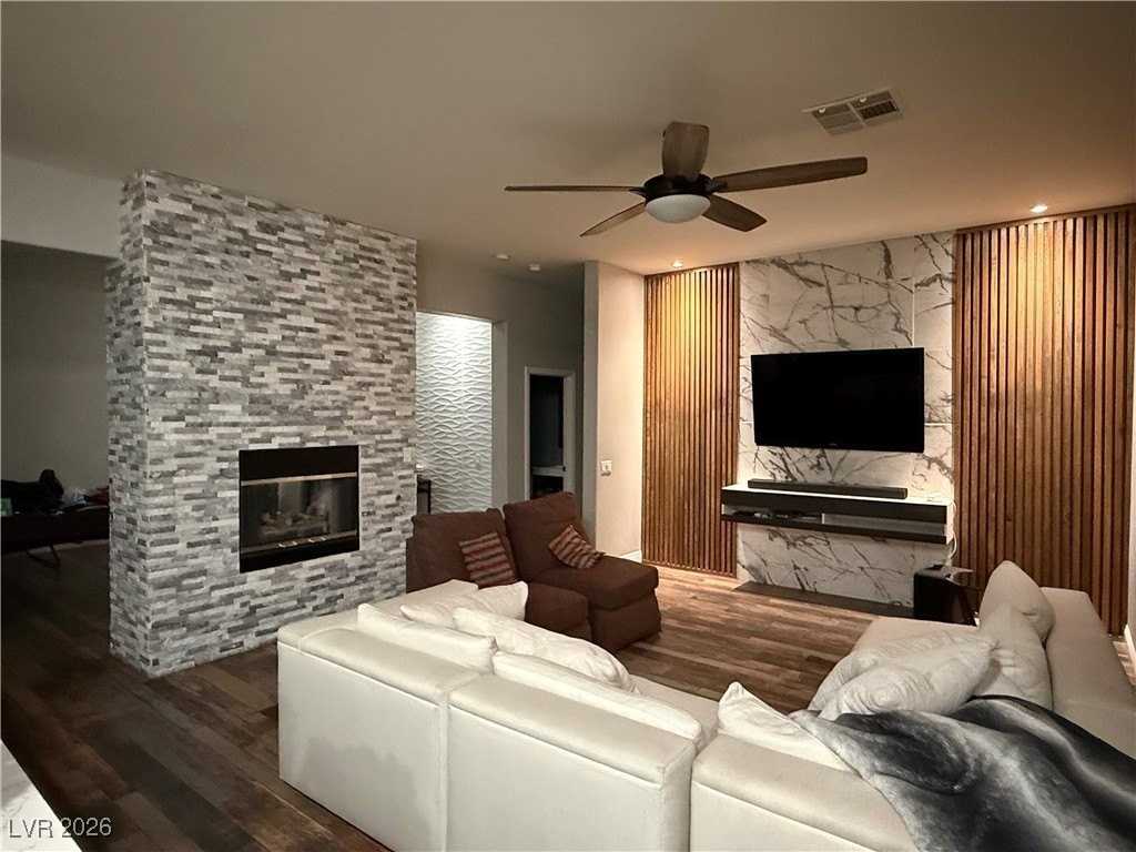 4983 Danube Ave - Photo 2 of 4