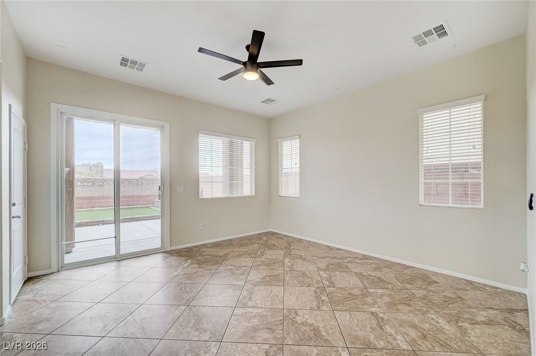 6542 Grand Concourse St - Photo 7 of 25