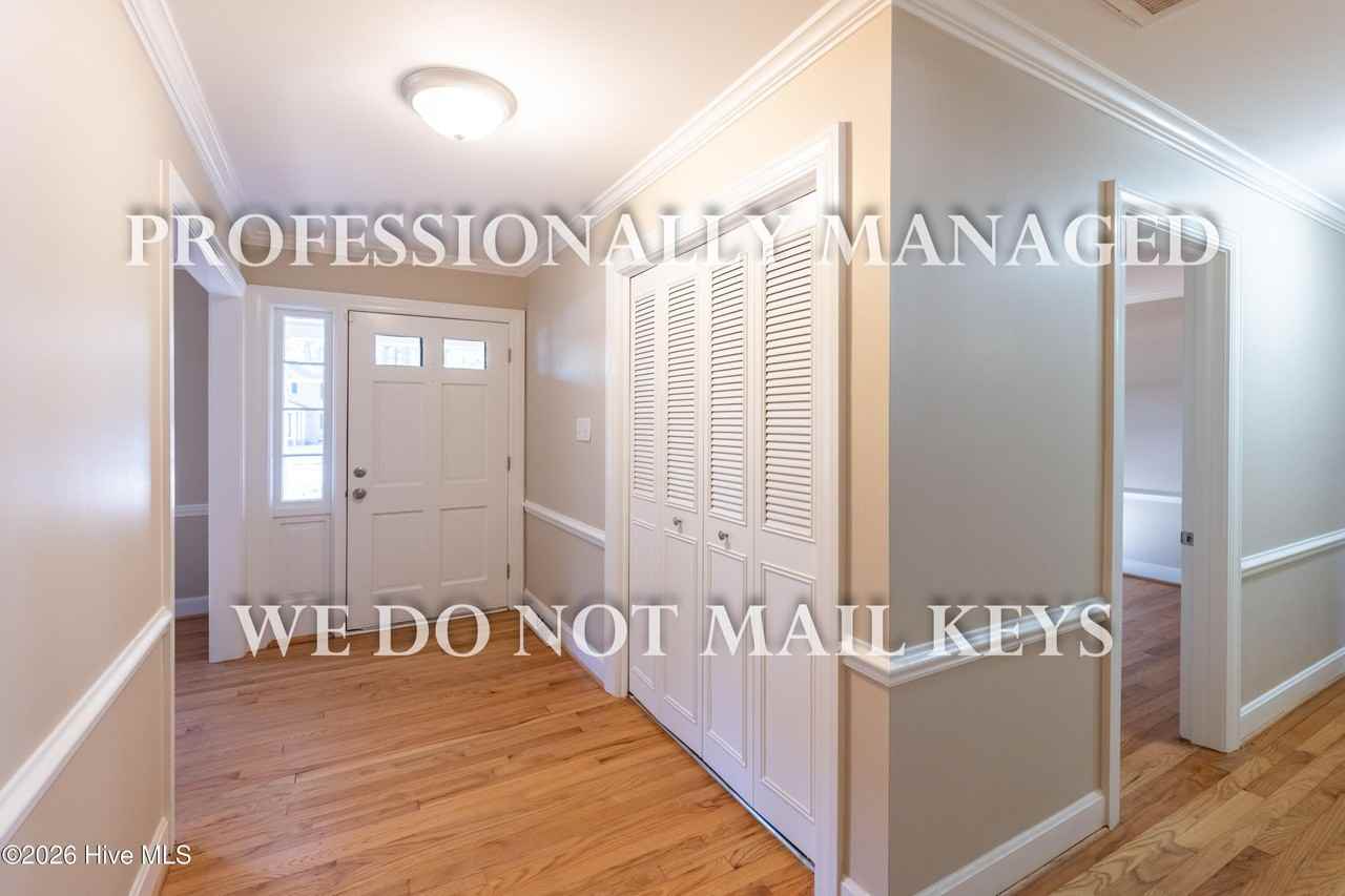 2912 Ridgecrest Dr - Photo 6 of 19