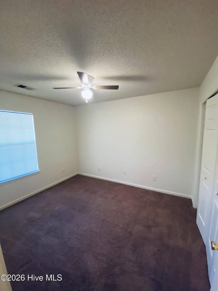 2810 Mulberry Ln Apt B #B - Photo 5 of 11