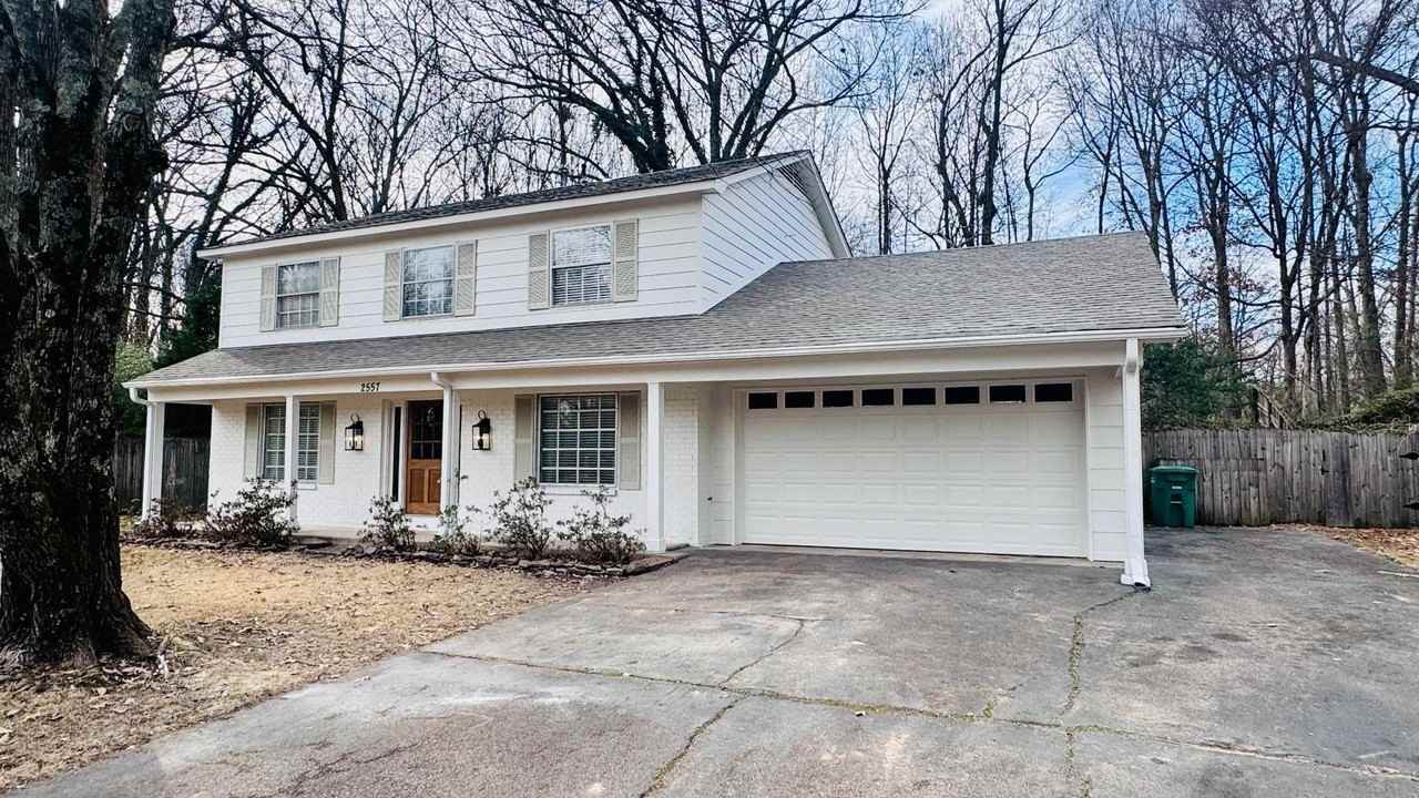 2557 Mimosa Tree Dr - Photo 3 of 21