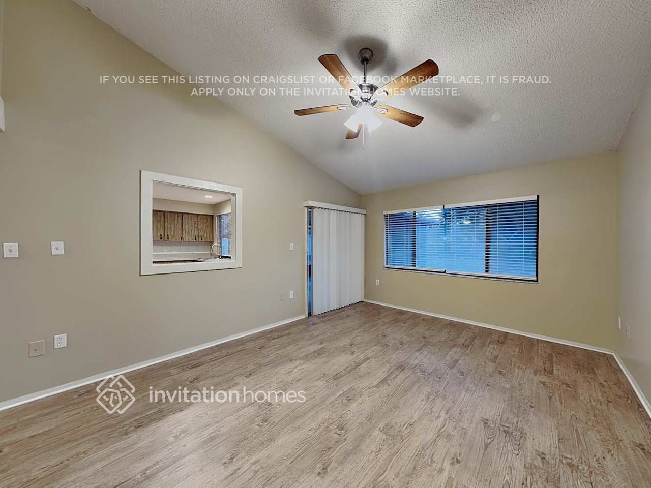 13719 Whitby Rd - Photo 3 of 18