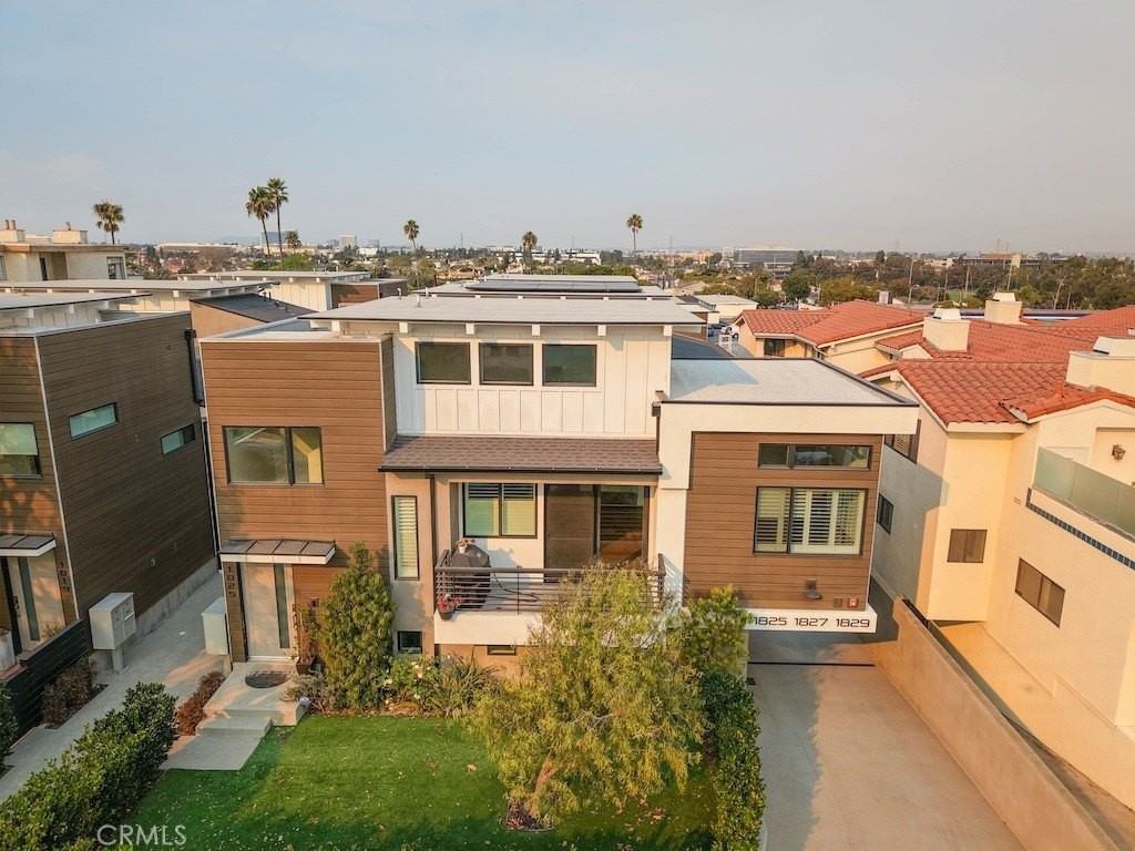 1825 11th St - Photo 2 of 30